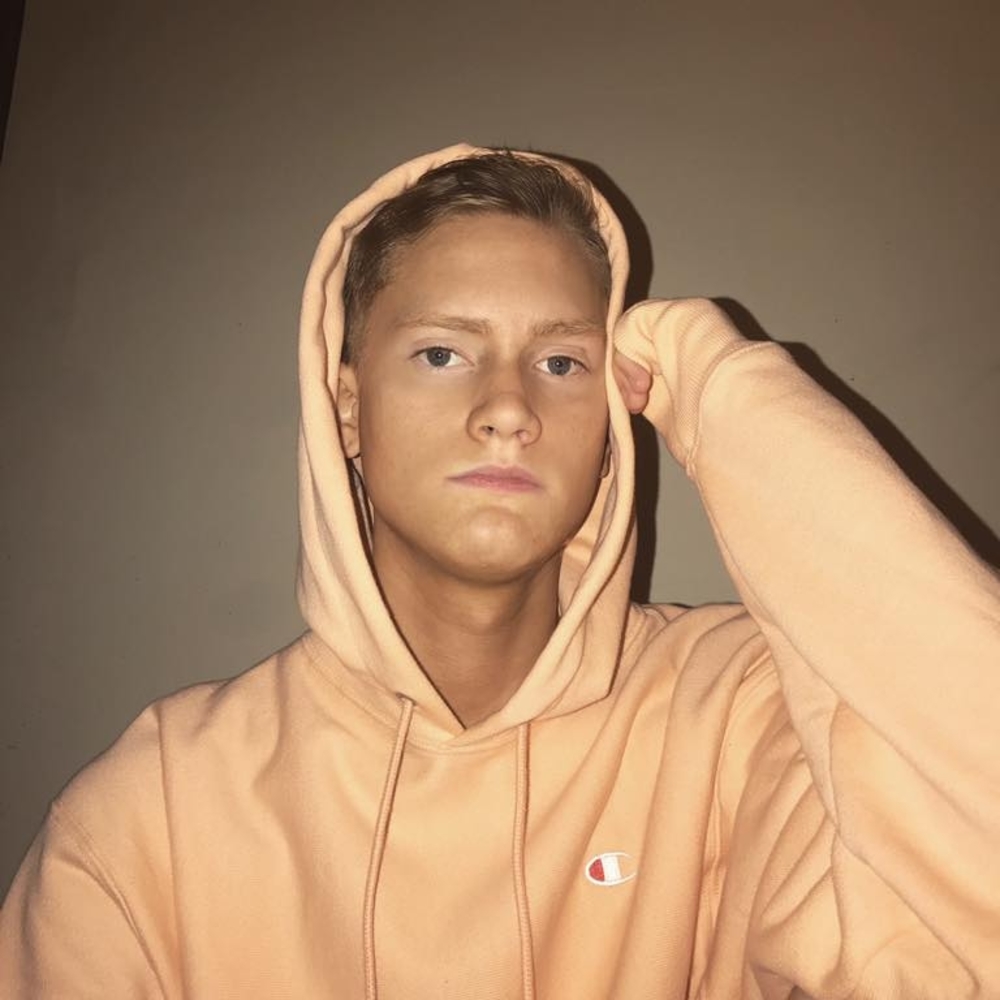 Meet your Posher, Ryan